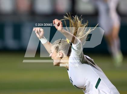 Thumbnail 2 in Carondelet vs. San Ramon Valley (CIF NCS D1 Final) photogallery.