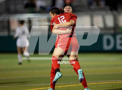 Thumbnail 2 in Carondelet vs. San Ramon Valley (CIF NCS D1 Final) photogallery.