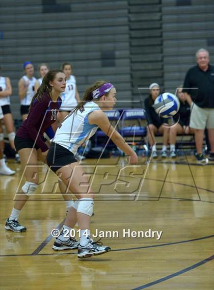 Thumbnail 2 in Assumption vs. Archbishop Mitty (Durango Fall Classic) photogallery.