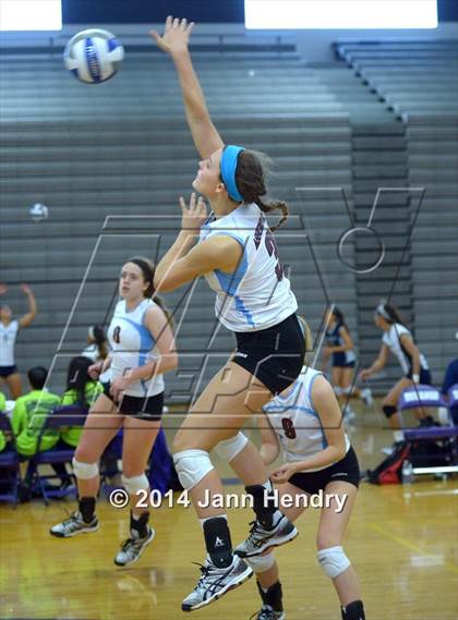 Thumbnail 2 in Assumption vs. Archbishop Mitty (Durango Fall Classic) photogallery.