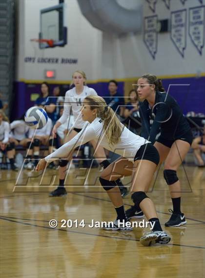 Thumbnail 3 in Assumption vs. Archbishop Mitty (Durango Fall Classic) photogallery.