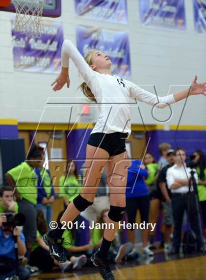Thumbnail 1 in Assumption vs. Archbishop Mitty (Durango Fall Classic) photogallery.