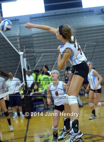 Thumbnail 1 in Assumption vs. Archbishop Mitty (Durango Fall Classic) photogallery.