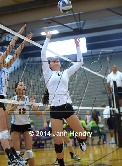 Thumbnail 2 in Assumption vs. Archbishop Mitty (Durango Fall Classic) photogallery.