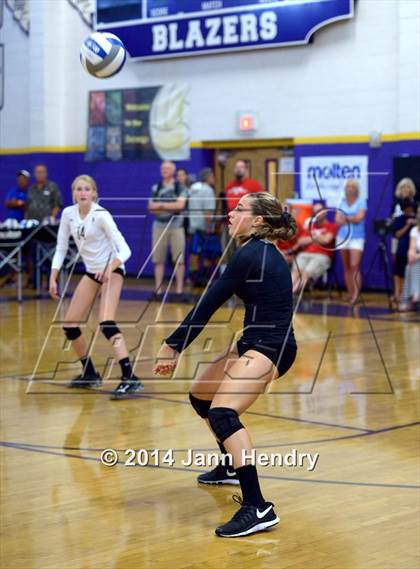 Thumbnail 1 in Assumption vs. Archbishop Mitty (Durango Fall Classic) photogallery.