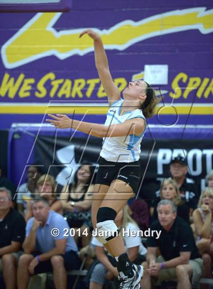 Thumbnail 3 in Assumption vs. Archbishop Mitty (Durango Fall Classic) photogallery.