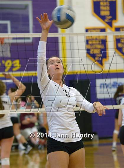 Thumbnail 3 in Assumption vs. Archbishop Mitty (Durango Fall Classic) photogallery.