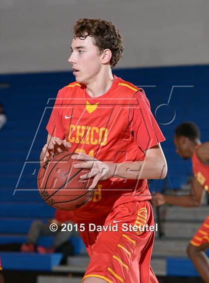 Thumbnail 3 in Chico vs. San Juan (Les Curry Invitational) photogallery.