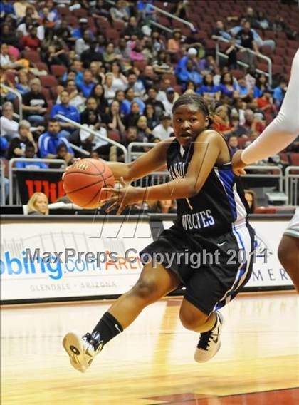 Thumbnail 2 in St. Mary's vs. Chandler (AIA State 5A-I Final) photogallery.