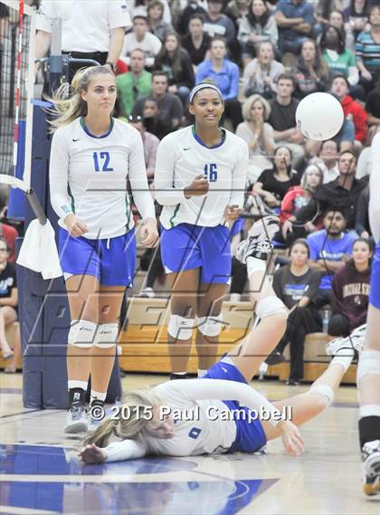 Thumbnail 3 in Gilbert vs Xavier (AIA Semifinal Playoff) photogallery.