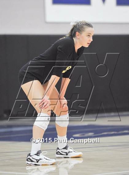 Thumbnail 3 in Gilbert vs Xavier (AIA Semifinal Playoff) photogallery.