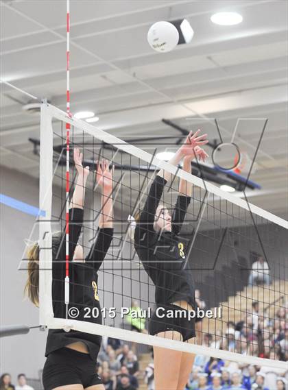 Thumbnail 3 in Gilbert vs Xavier (AIA Semifinal Playoff) photogallery.