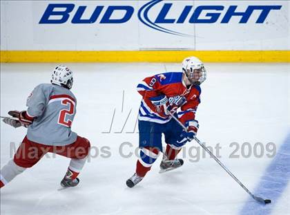 Thumbnail 2 in Burlington vs Catholic Memorial (MIAA Division 1A Final) photogallery.