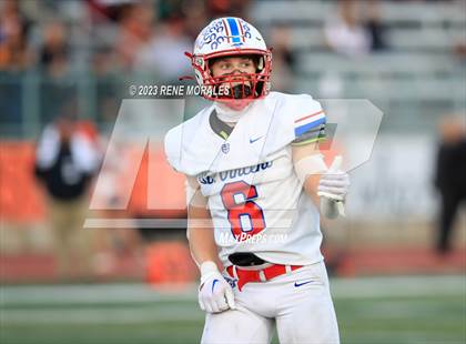 Thumbnail 3 in St. Vincent de Paul vs Wasco ( CIF Div 6-AA State Final) photogallery.