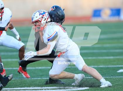 Thumbnail 2 in St. Vincent de Paul vs Wasco ( CIF Div 6-AA State Final) photogallery.