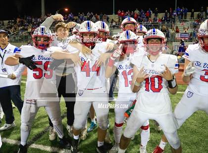 Thumbnail 2 in St. Vincent de Paul vs Wasco ( CIF Div 6-AA State Final) photogallery.