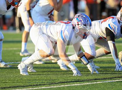 Thumbnail 2 in St. Vincent de Paul vs Wasco ( CIF Div 6-AA State Final) photogallery.