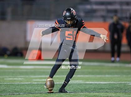 Thumbnail 1 in St. Vincent de Paul vs Wasco ( CIF Div 6-AA State Final) photogallery.