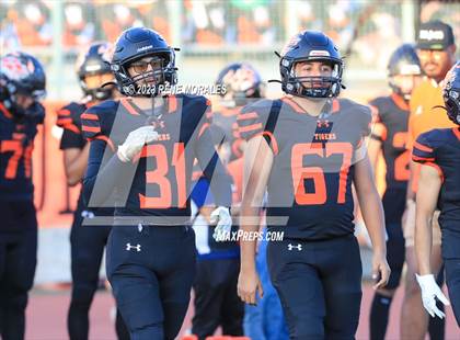 Thumbnail 3 in St. Vincent de Paul vs Wasco ( CIF Div 6-AA State Final) photogallery.