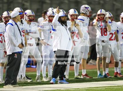 Thumbnail 2 in St. Vincent de Paul vs Wasco ( CIF Div 6-AA State Final) photogallery.