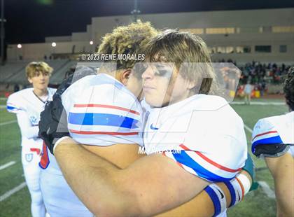 Thumbnail 3 in St. Vincent de Paul vs Wasco ( CIF Div 6-AA State Final) photogallery.