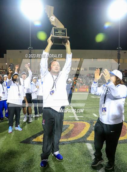 Thumbnail 1 in St. Vincent de Paul vs Wasco ( CIF Div 6-AA State Final) photogallery.