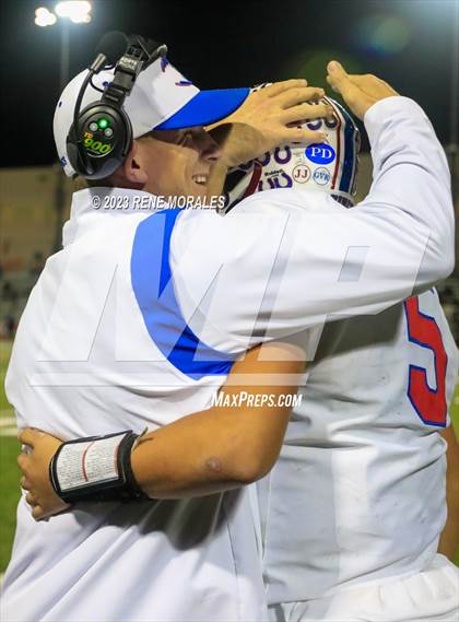 Thumbnail 2 in St. Vincent de Paul vs Wasco ( CIF Div 6-AA State Final) photogallery.
