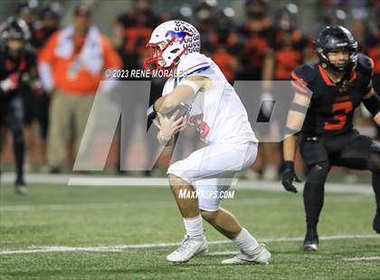 Thumbnail 1 in St. Vincent de Paul vs Wasco ( CIF Div 6-AA State Final) photogallery.