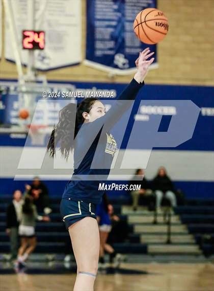 Thumbnail 1 in East vs West (Battle of the Valley All-Star Game) photogallery.