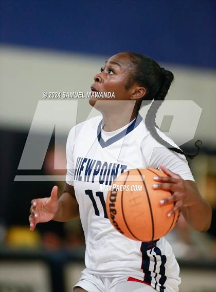 Thumbnail 2 in East vs West (Battle of the Valley All-Star Game) photogallery.