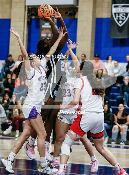 Thumbnail 2 in East vs West (Battle of the Valley All-Star Game) photogallery.