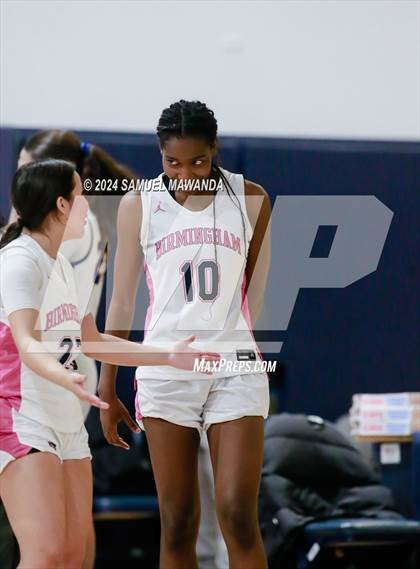 Thumbnail 2 in East vs West (Battle of the Valley All-Star Game) photogallery.