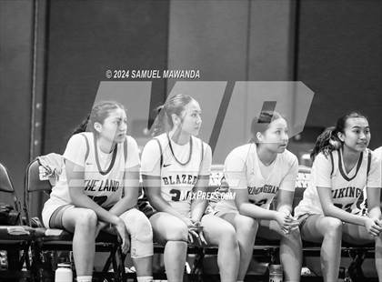 Thumbnail 2 in East vs West (Battle of the Valley All-Star Game) photogallery.