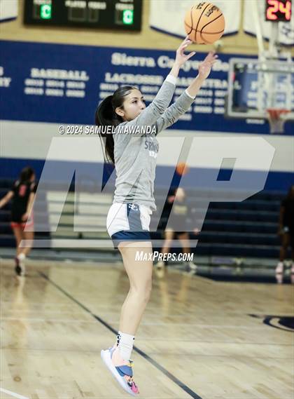 Thumbnail 3 in East vs West (Battle of the Valley All-Star Game) photogallery.