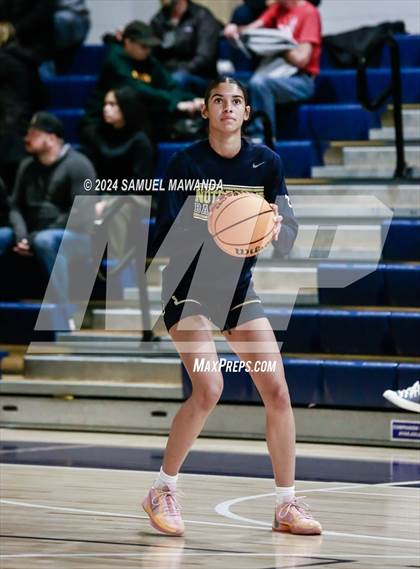 Thumbnail 2 in East vs West (Battle of the Valley All-Star Game) photogallery.
