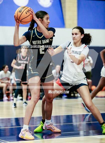Thumbnail 1 in East vs West (Battle of the Valley All-Star Game) photogallery.