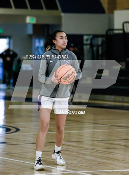 Thumbnail 2 in East vs West (Battle of the Valley All-Star Game) photogallery.