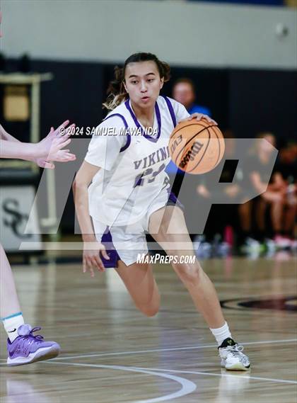 Thumbnail 3 in East vs West (Battle of the Valley All-Star Game) photogallery.