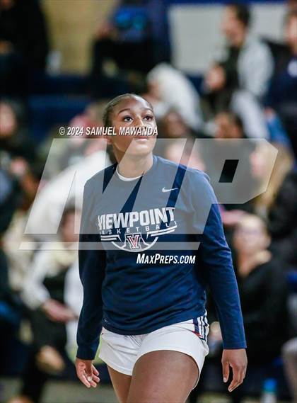 Thumbnail 2 in East vs West (Battle of the Valley All-Star Game) photogallery.