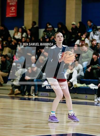 Thumbnail 1 in East vs West (Battle of the Valley All-Star Game) photogallery.