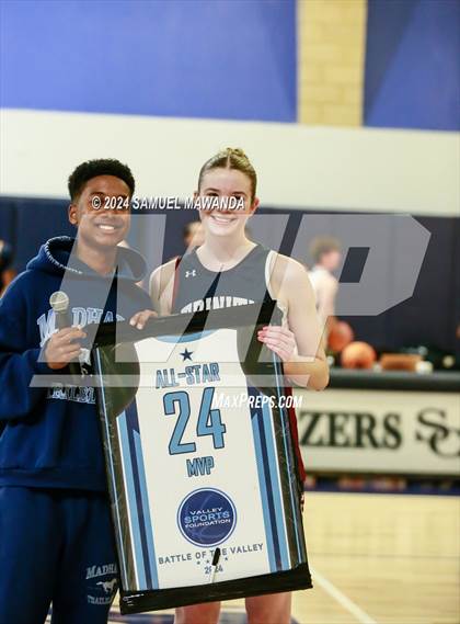 Thumbnail 3 in East vs West (Battle of the Valley All-Star Game) photogallery.