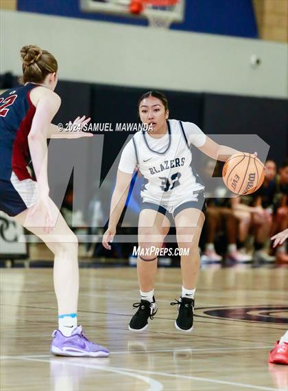 Thumbnail 2 in East vs West (Battle of the Valley All-Star Game) photogallery.