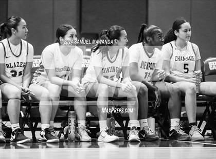 Thumbnail 3 in East vs West (Battle of the Valley All-Star Game) photogallery.