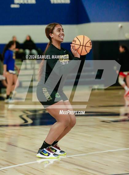 Thumbnail 2 in East vs West (Battle of the Valley All-Star Game) photogallery.