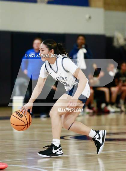 Thumbnail 1 in East vs West (Battle of the Valley All-Star Game) photogallery.