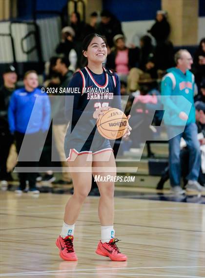 Thumbnail 2 in East vs West (Battle of the Valley All-Star Game) photogallery.