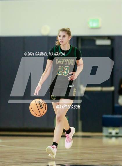Thumbnail 2 in East vs West (Battle of the Valley All-Star Game) photogallery.