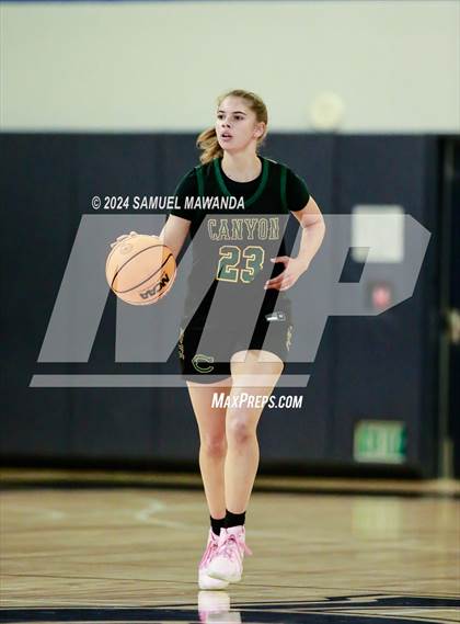 Thumbnail 3 in East vs West (Battle of the Valley All-Star Game) photogallery.