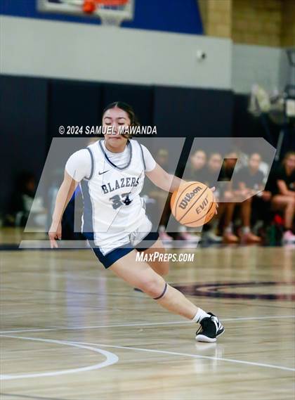 Thumbnail 3 in East vs West (Battle of the Valley All-Star Game) photogallery.