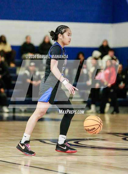Thumbnail 2 in East vs West (Battle of the Valley All-Star Game) photogallery.